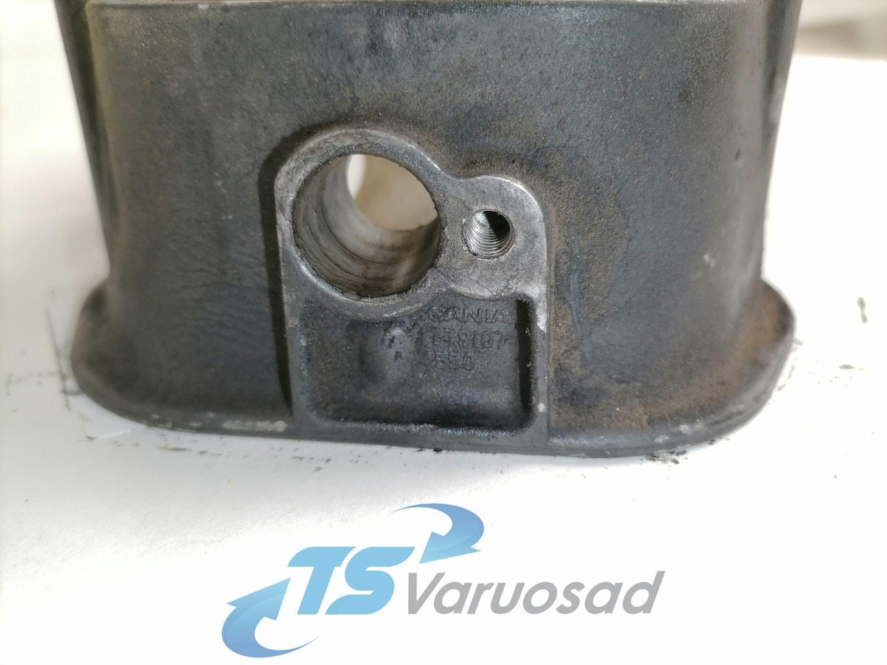 Scania Ladder frame 1779107 - Головка блока для Грузовиков: фото 3 Scania Ladder frame 1779107 - Головка блока для Грузовиков: фото 3