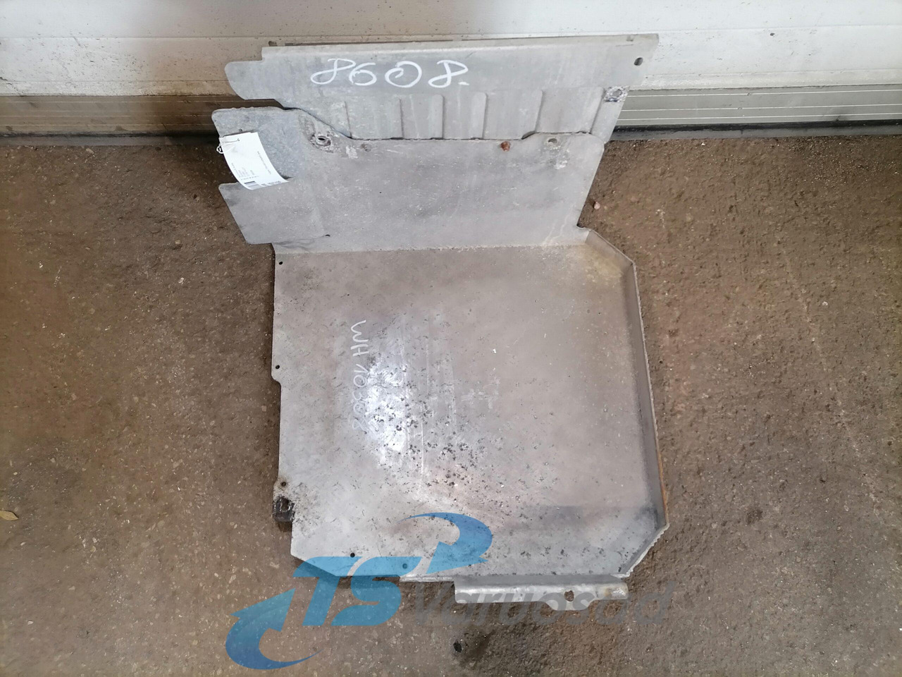 Scania Muffler cover 2191427 - Глушитель для Грузовиков: фото 3 Scania Muffler cover 2191427 - Глушитель для Грузовиков: фото 3