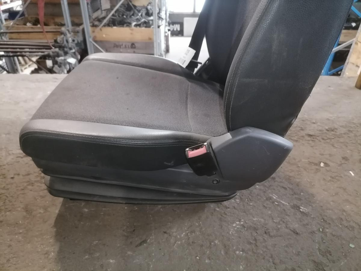 Scania Passenger seat 2189659 - Сиденье для Грузовиков: фото 4 Scania Passenger seat 2189659 - Сиденье для Грузовиков: фото 4