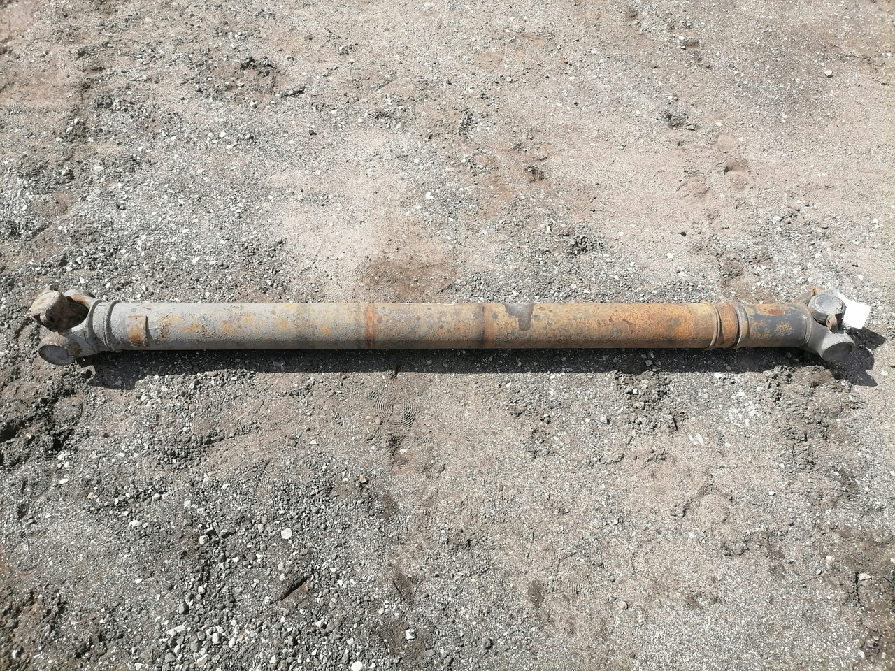 Scania Propeller shaft 1758615 - Карданный вал для Грузовиков: фото 2 Scania Propeller shaft 1758615 - Карданный вал для Грузовиков: фото 2