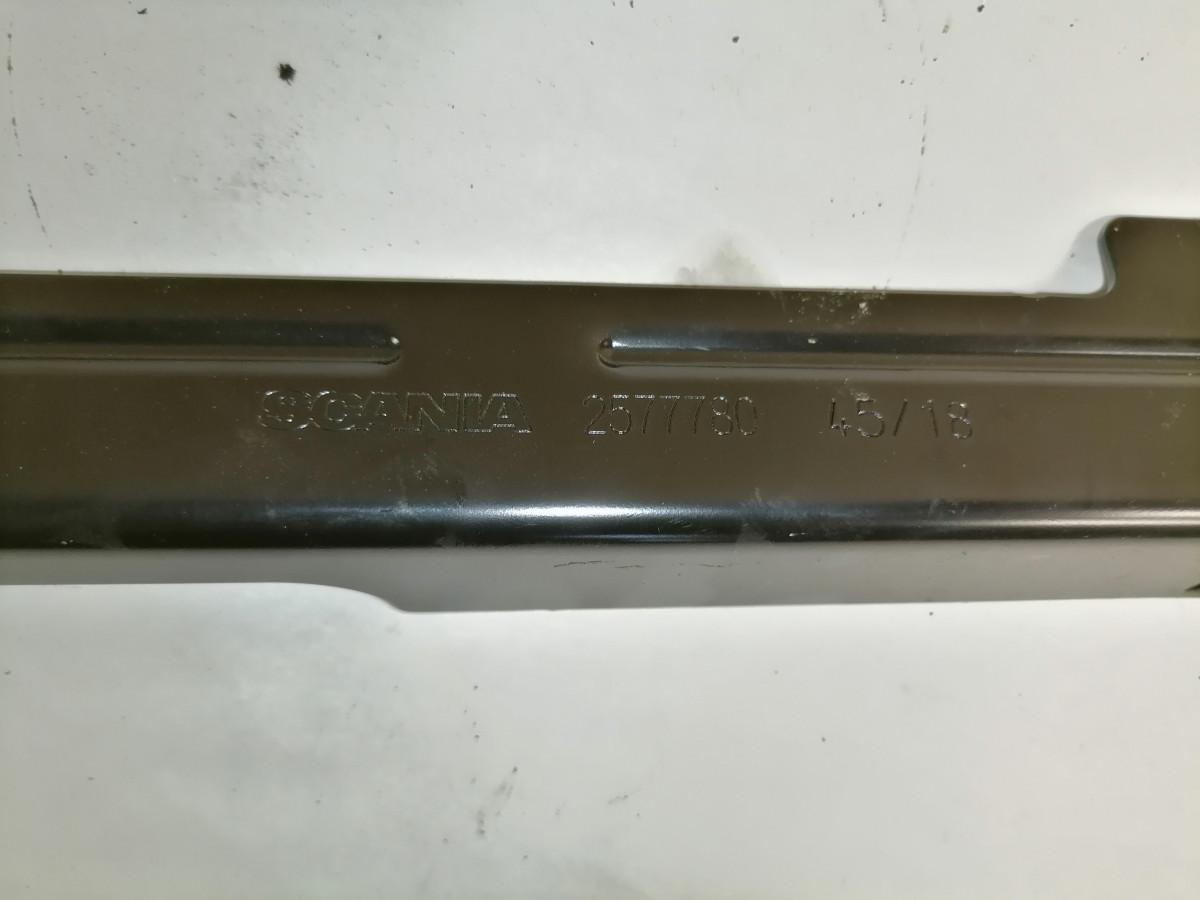 Scania Salongi kronstein 2577780 - Универсальная запчасть для Грузовиков: фото 4 Scania Salongi kronstein 2577780 - Универсальная запчасть для Грузовиков: фото 4