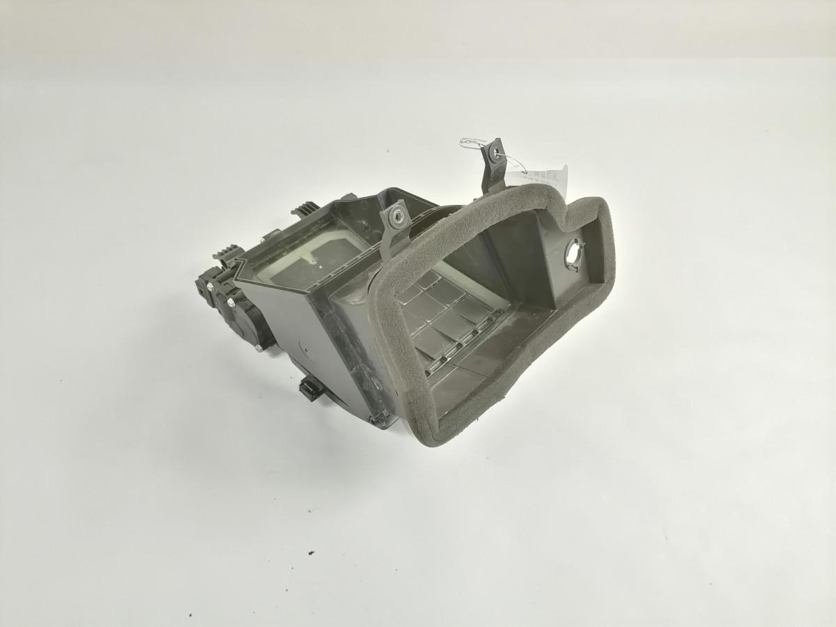 Scania Salongi õhufiltri korpus 2608532 - Универсальная запчасть для Грузовиков: фото 2 Scania Salongi õhufiltri korpus 2608532 - Универсальная запчасть для Грузовиков: фото 2