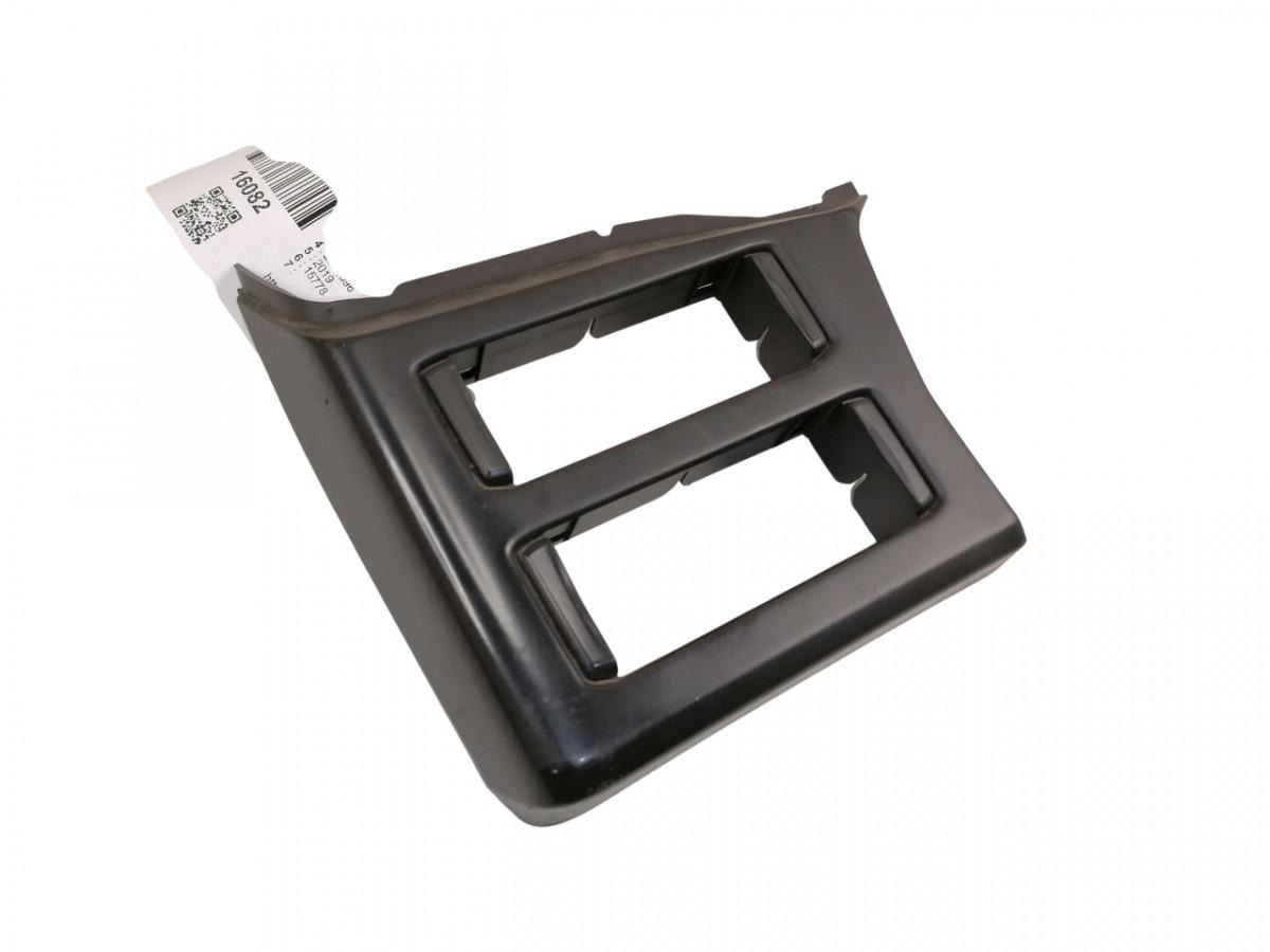 Scania Salongi plastik 2084596 - Универсальная запчасть для Грузовиков: фото 1 Scania Salongi plastik 2084596 - Универсальная запчасть для Грузовиков: фото 1