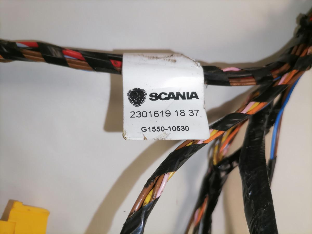 Scania Salongi soojenduse juhtmestik 2301619 - Универсальная запчасть для Грузовиков: фото 4 Scania Salongi soojenduse juhtmestik 2301619 - Универсальная запчасть для Грузовиков: фото 4