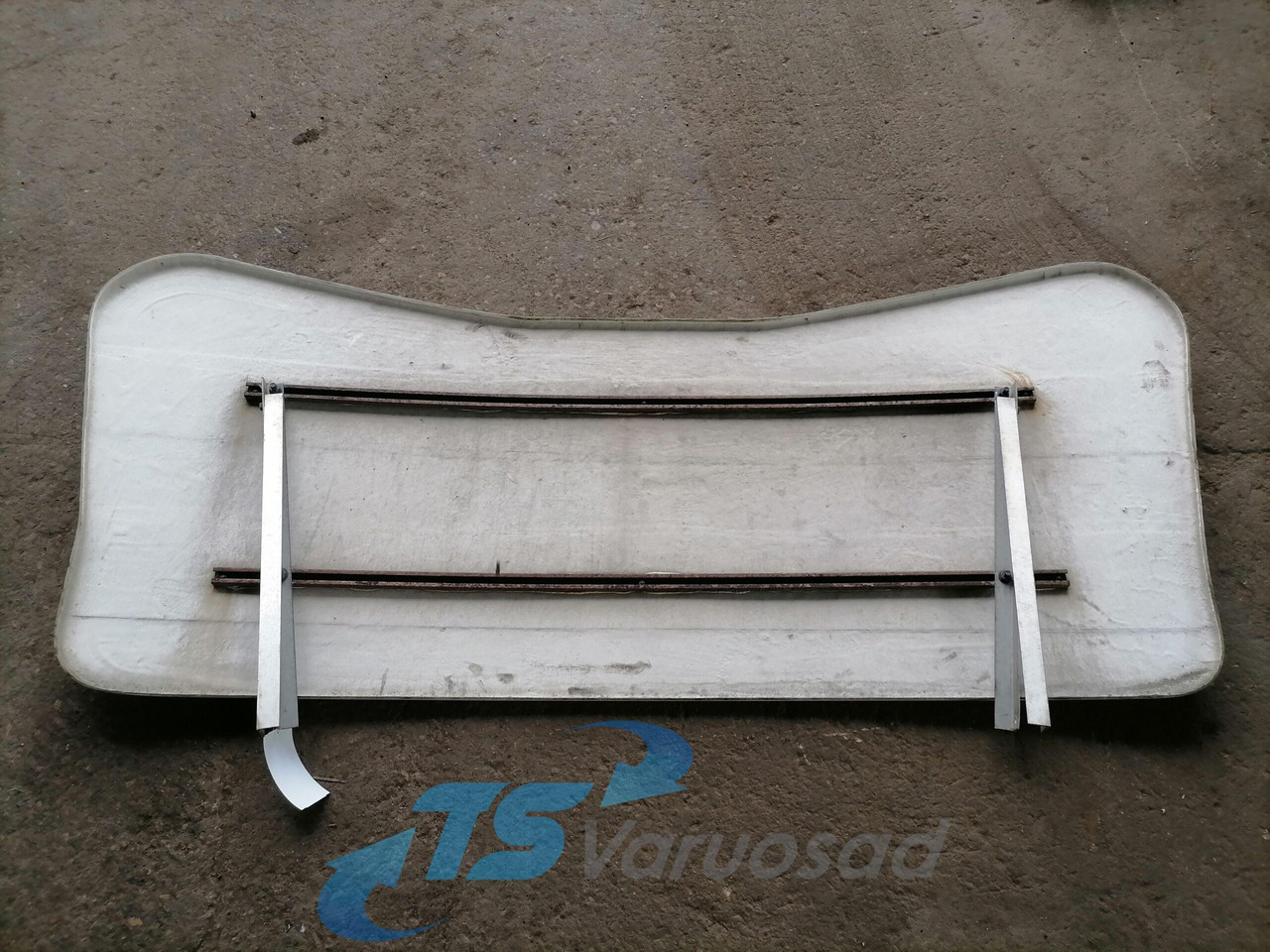 Scania Scania cab wind deflector, roof 12345678 - Аэродинамика/ Спойлеры для Грузовиков: фото 2 Scania Scania cab wind deflector, roof 12345678 - Аэродинамика/ Спойлеры для Грузовиков: фото 2