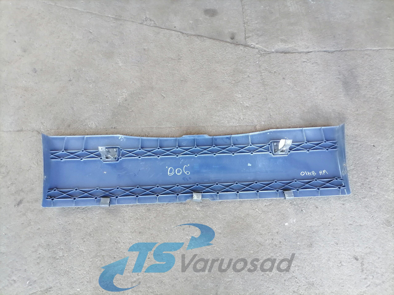Scania Scania cab wind deflector, roof 1731083 - Аэродинамика/ Спойлеры для Грузовиков: фото 3 Scania Scania cab wind deflector, roof 1731083 - Аэродинамика/ Спойлеры для Грузовиков: фото 3