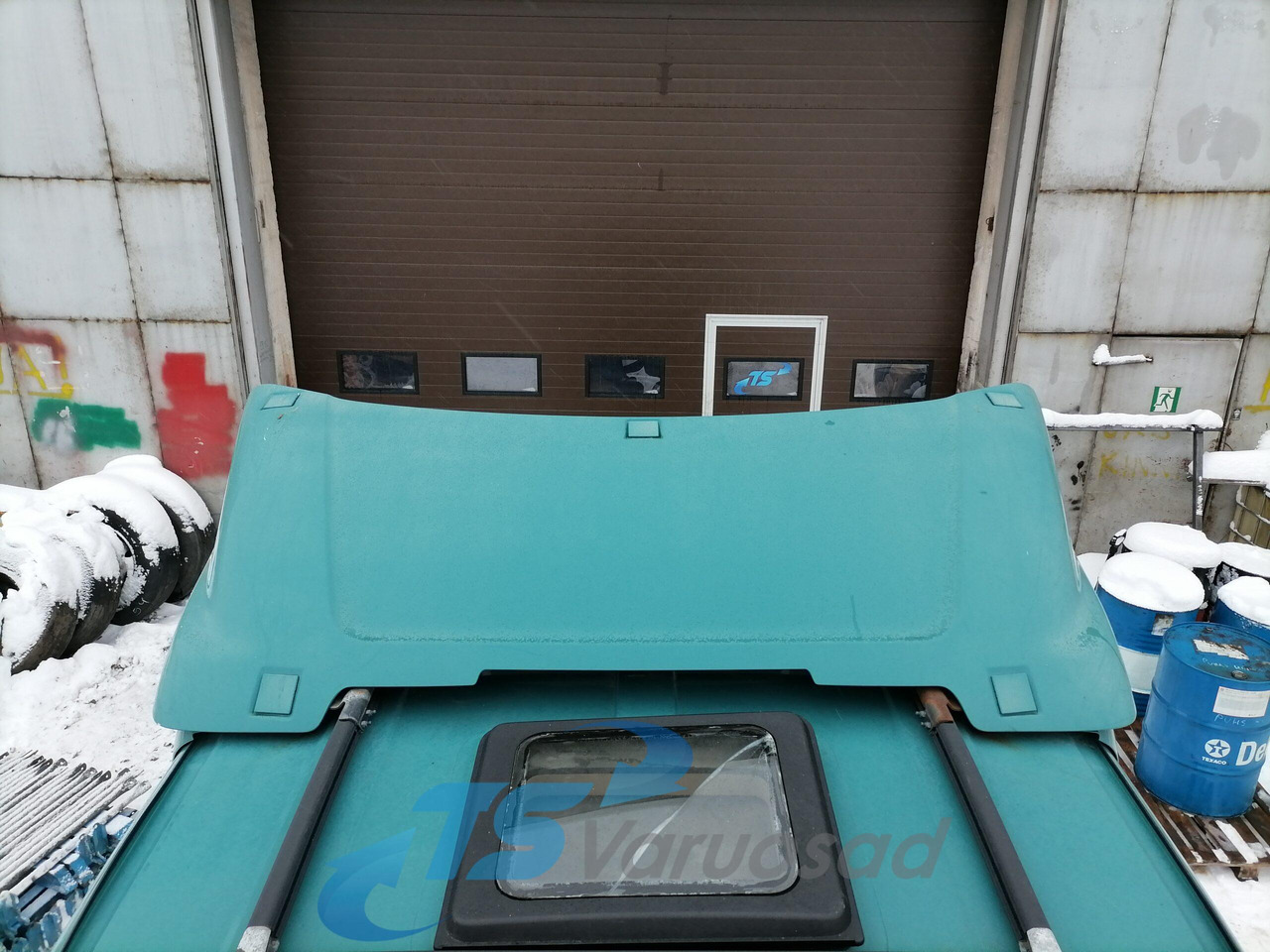 Scania Scania cab wind deflector, roof 1757973 - Аэродинамика/ Спойлеры для Грузовиков: фото 3 Scania Scania cab wind deflector, roof 1757973 - Аэродинамика/ Спойлеры для Грузовиков: фото 3