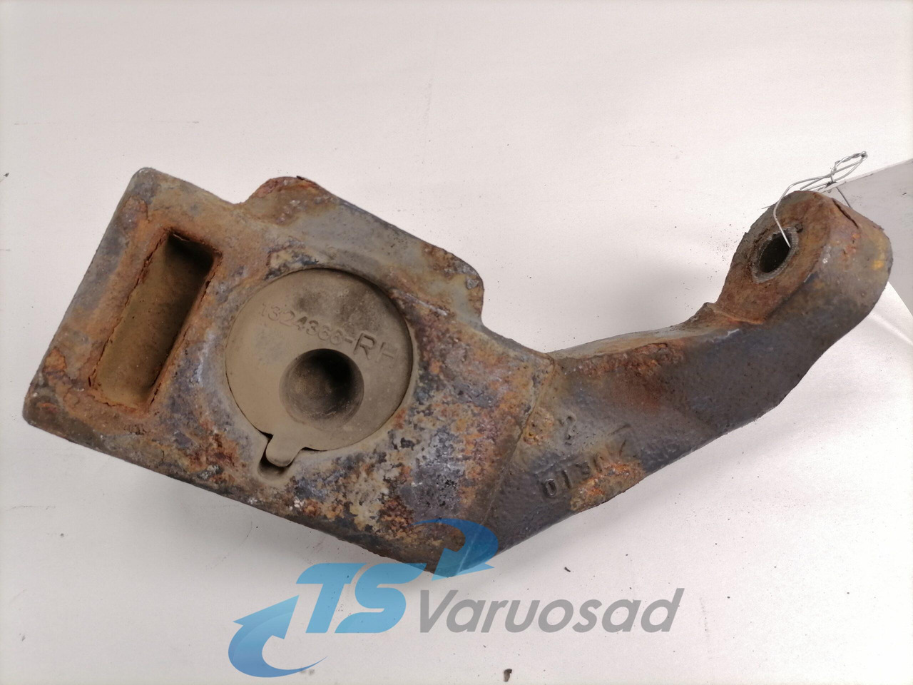 Scania Shock absorber mounting 1354062 - Подвеска для Грузовиков: фото 2 Scania Shock absorber mounting 1354062 - Подвеска для Грузовиков: фото 2
