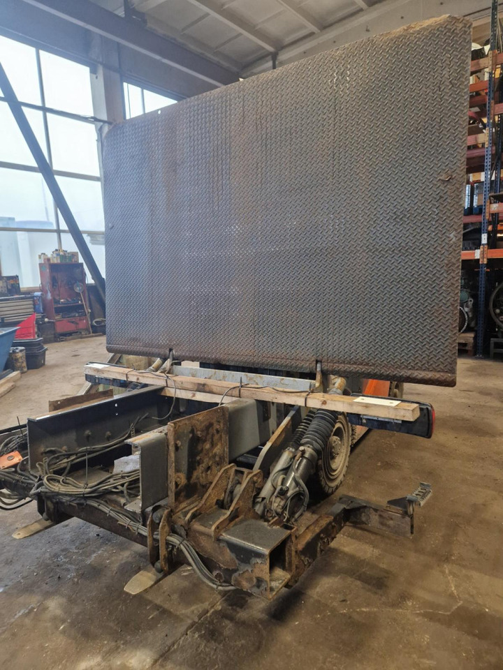 Scania Tagaluuktõstuk, DHOLLANDIA DH-LM35 - Универсальная запчасть для Грузовиков: фото 4 Scania Tagaluuktõstuk, DHOLLANDIA DH-LM35 - Универсальная запчасть для Грузовиков: фото 4