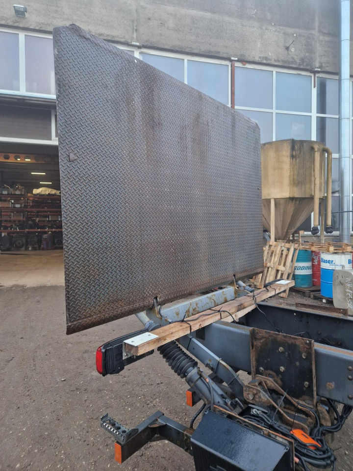 Scania Tagaluuktõstuk, DHOLLANDIA DH-LM35 - Универсальная запчасть для Грузовиков: фото 5 Scania Tagaluuktõstuk, DHOLLANDIA DH-LM35 - Универсальная запчасть для Грузовиков: фото 5