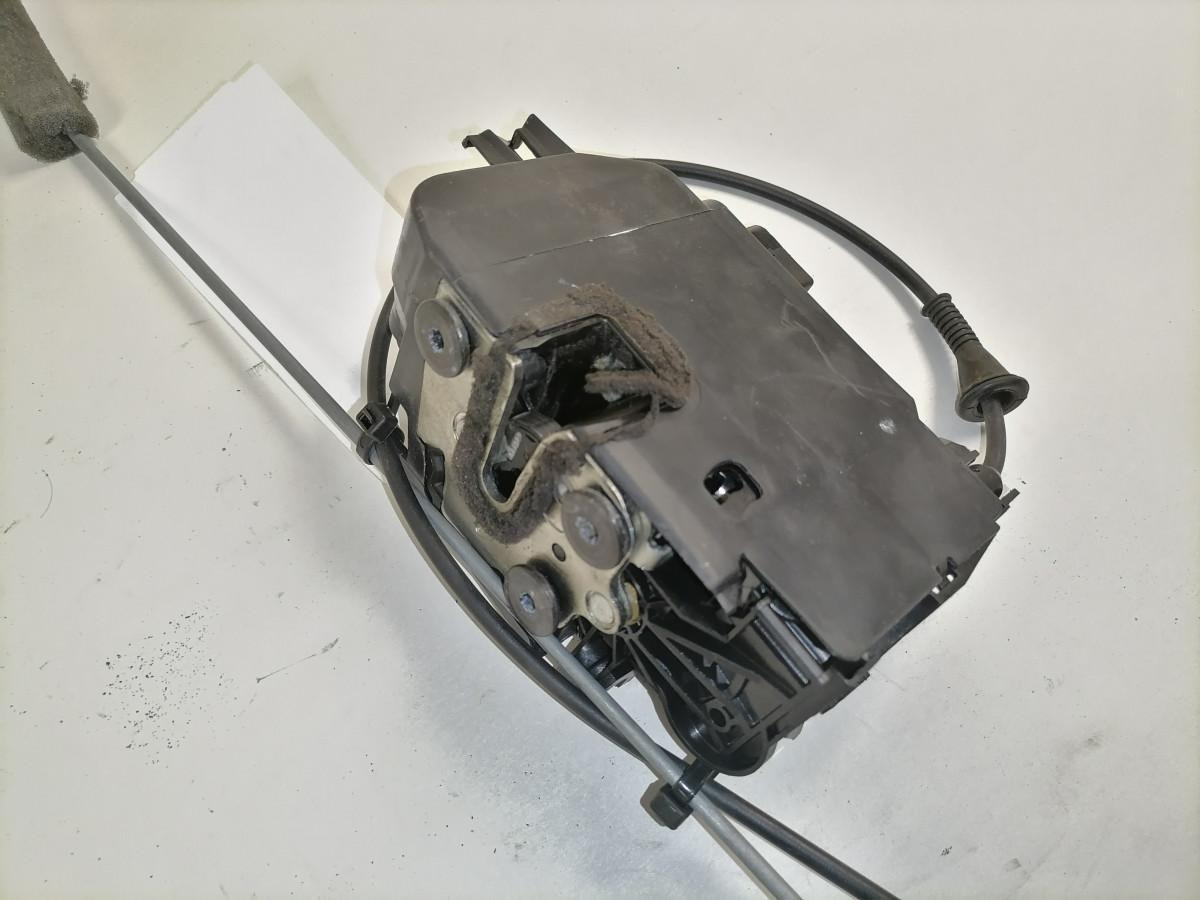 Scania Ukselukk, vasak 2640842 - Дверь и запчасти для Грузовиков: фото 2 Scania Ukselukk, vasak 2640842 - Дверь и запчасти для Грузовиков: фото 2