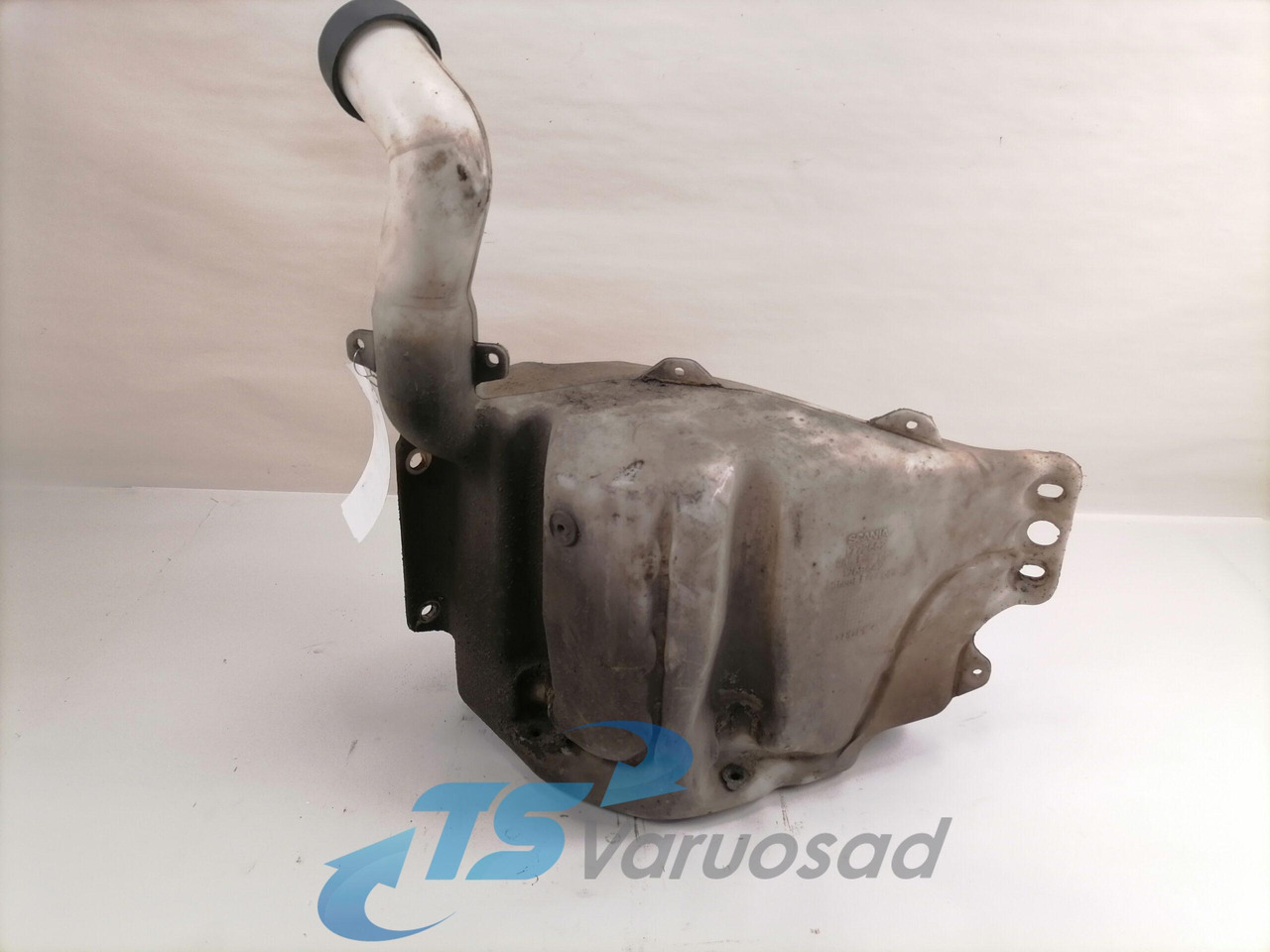 Scania Windscreen washer fluid tank 1772662 - Щетка стеклоочистителя для Грузовиков: фото 5 Scania Windscreen washer fluid tank 1772662 - Щетка стеклоочистителя для Грузовиков: фото 5
