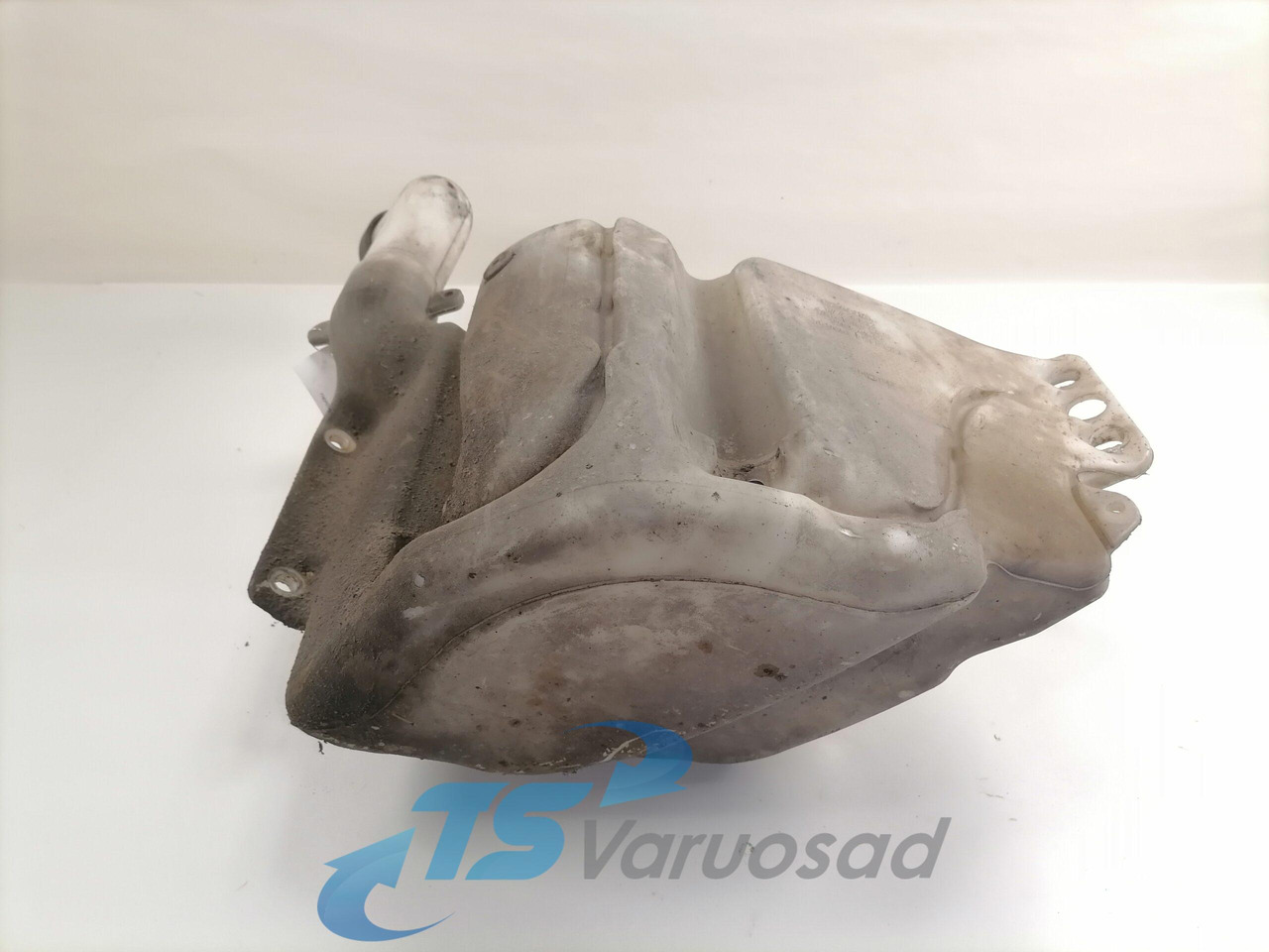 Scania Windscreen washer fluid tank 1772662 - Щетка стеклоочистителя для Грузовиков: фото 3 Scania Windscreen washer fluid tank 1772662 - Щетка стеклоочистителя для Грузовиков: фото 3