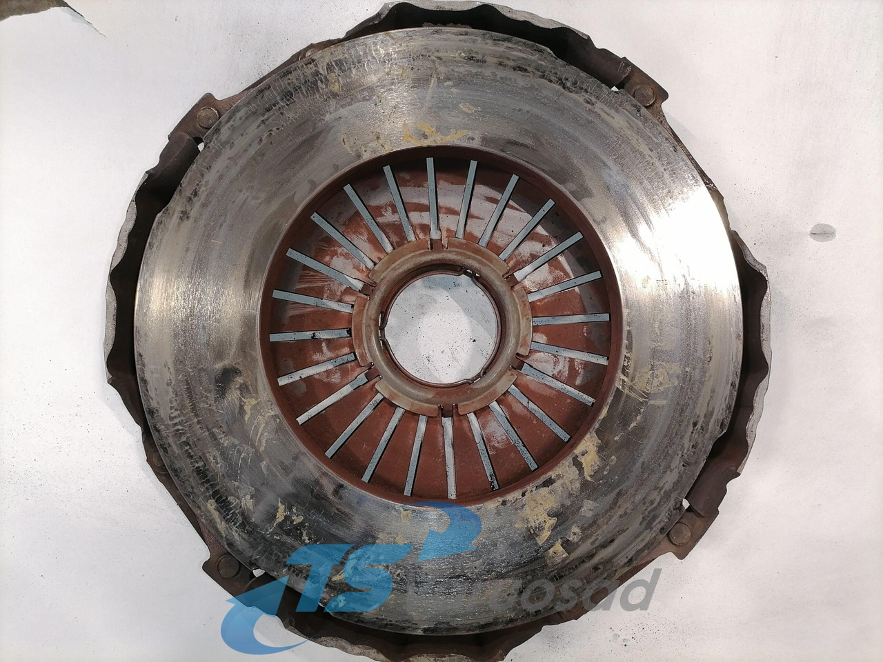 Scania clutch cover 574867 - Сцепление и запчасти для Грузовиков: фото 3 Scania clutch cover 574867 - Сцепление и запчасти для Грузовиков: фото 3