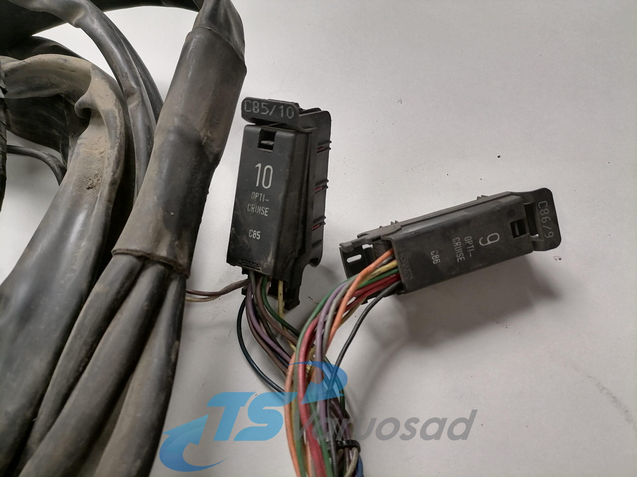 Scania gearbox cable 1421299 - Коробка передач и запчасти для Грузовиков: фото 2 Scania gearbox cable 1421299 - Коробка передач и запчасти для Грузовиков: фото 2