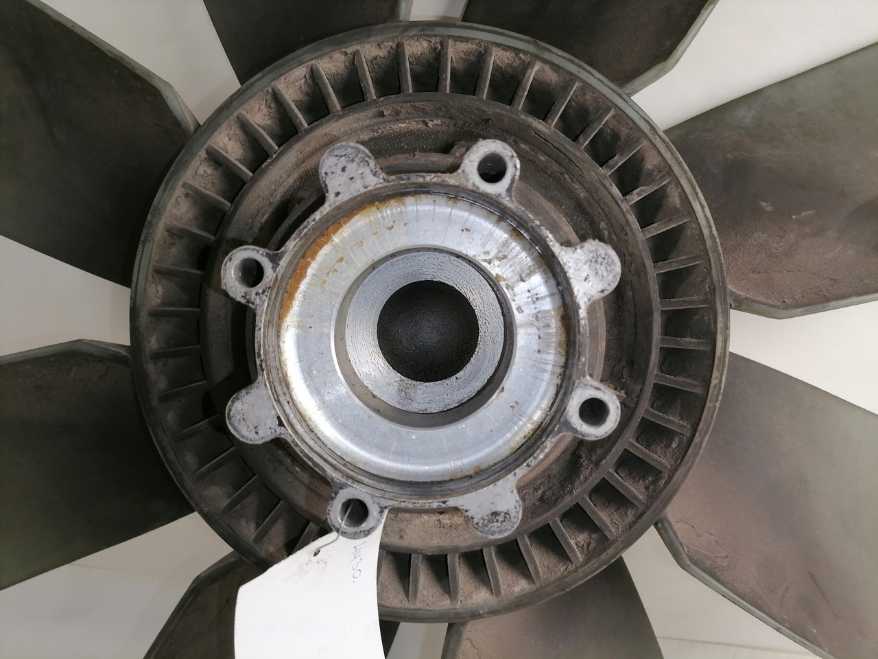 Volvo Cooling fan 1674864 - Вентилятор для Грузовиков: фото 4 Volvo Cooling fan 1674864 - Вентилятор для Грузовиков: фото 4