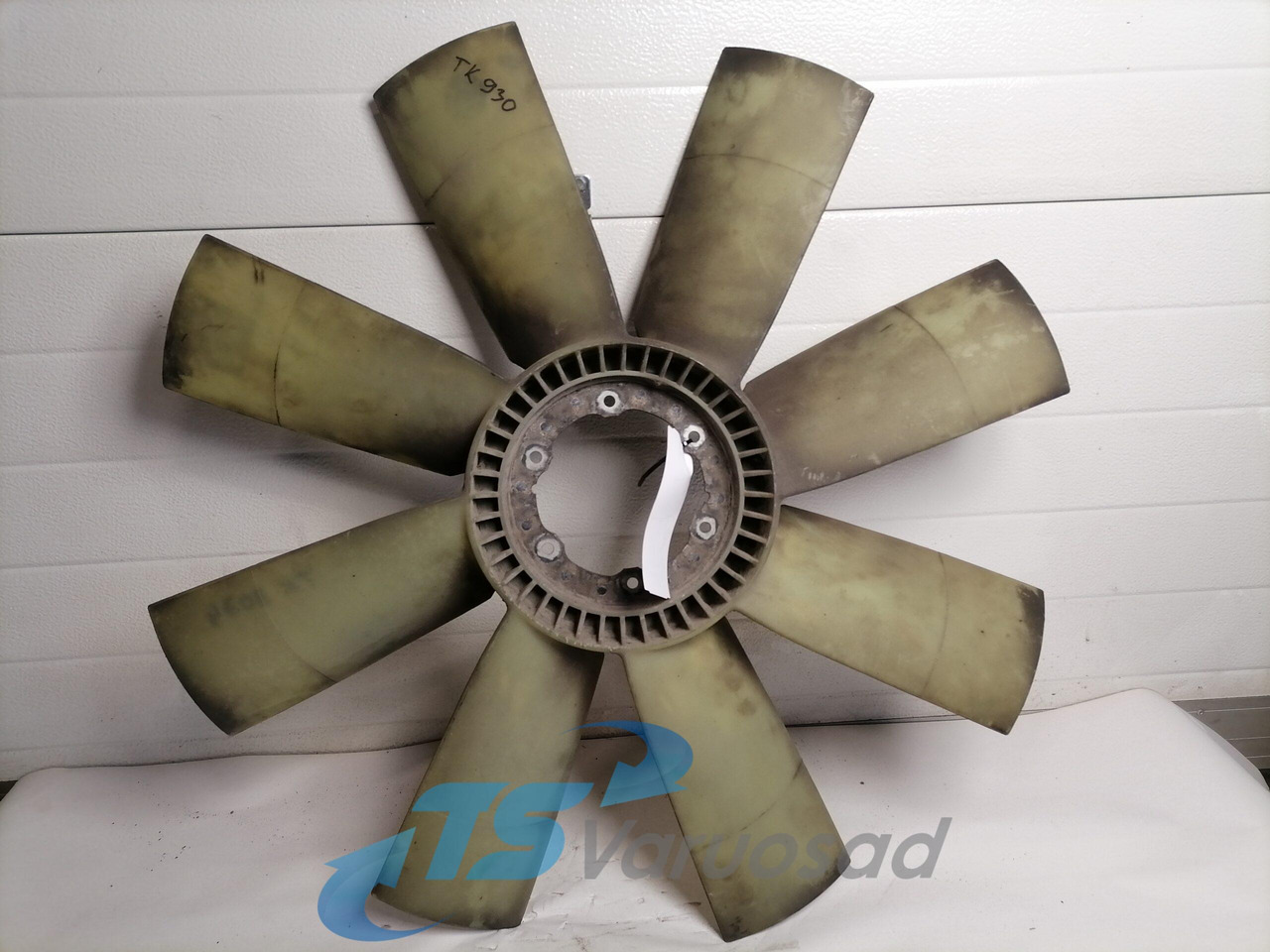 Volvo Cooling fan 1674865 - Вентилятор для Грузовиков: фото 1 Volvo Cooling fan 1674865 - Вентилятор для Грузовиков: фото 1
