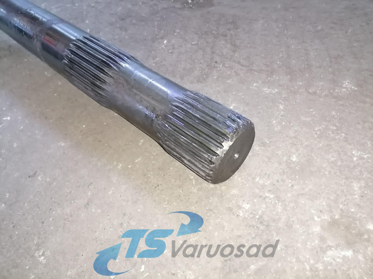 Volvo Drive shaft 1524628 - Приводный вал для Грузовиков: фото 3 Volvo Drive shaft 1524628 - Приводный вал для Грузовиков: фото 3