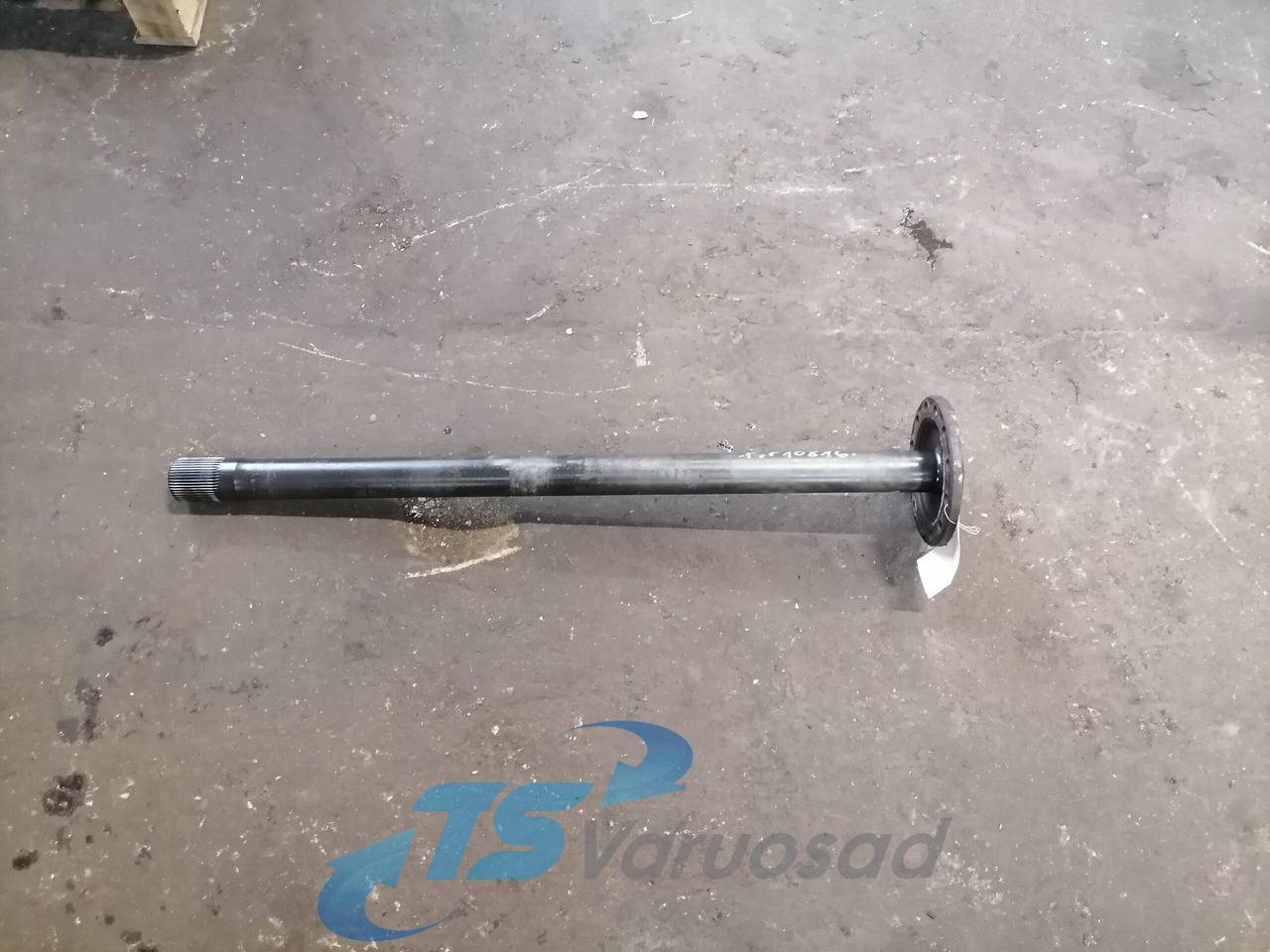 Volvo Drive shaft 20836838 - Приводный вал для Грузовиков: фото 1 Volvo Drive shaft 20836838 - Приводный вал для Грузовиков: фото 1