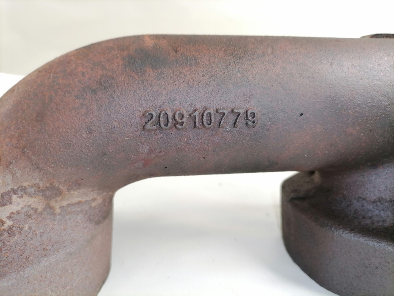 Volvo Exhaust mainfold 20910779 - Выпускной коллектор для Грузовиков: фото 2 Volvo Exhaust mainfold 20910779 - Выпускной коллектор для Грузовиков: фото 2