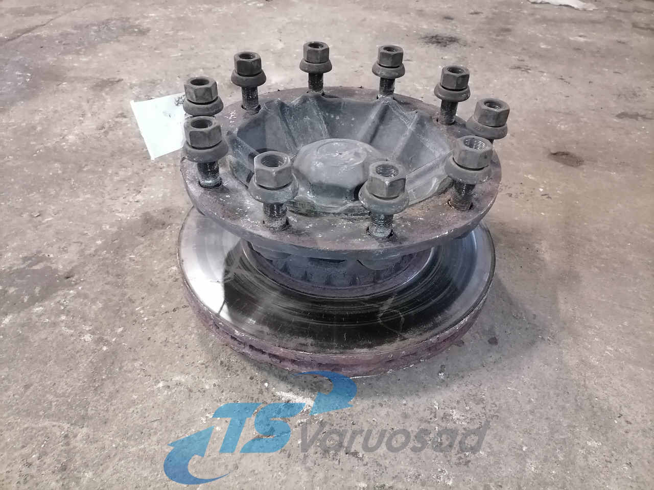 Volvo First wheel hub 1026853 - Ступица для Грузовиков: фото 1 Volvo First wheel hub 1026853 - Ступица для Грузовиков: фото 1