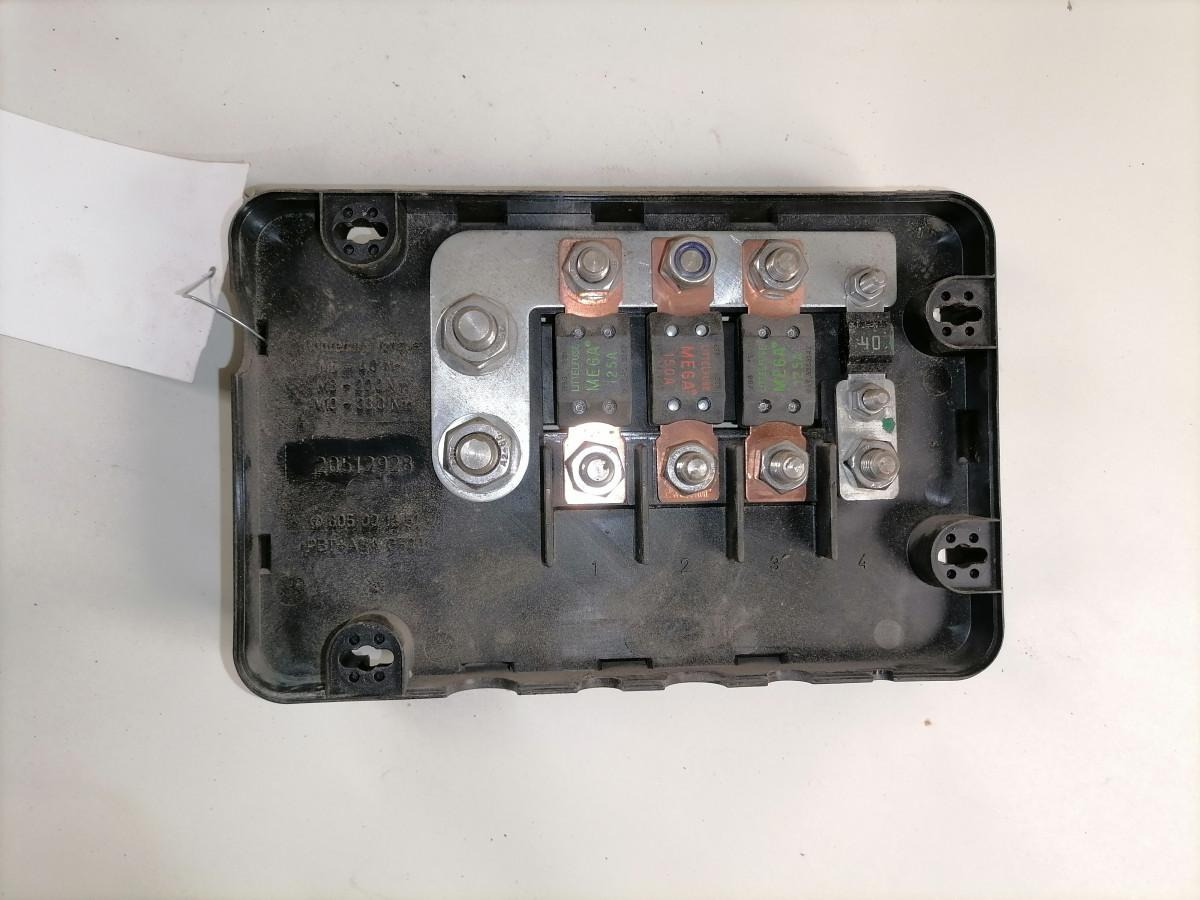 Volvo Fuse box 20512928 - Предохранитель для Грузовиков: фото 3 Volvo Fuse box 20512928 - Предохранитель для Грузовиков: фото 3