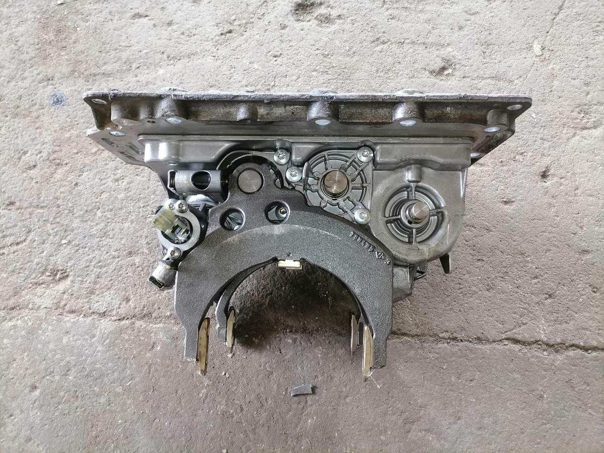 Volvo Gear control 4213674206 - Коробка передач и запчасти для Грузовиков: фото 5 Volvo Gear control 4213674206 - Коробка передач и запчасти для Грузовиков: фото 5