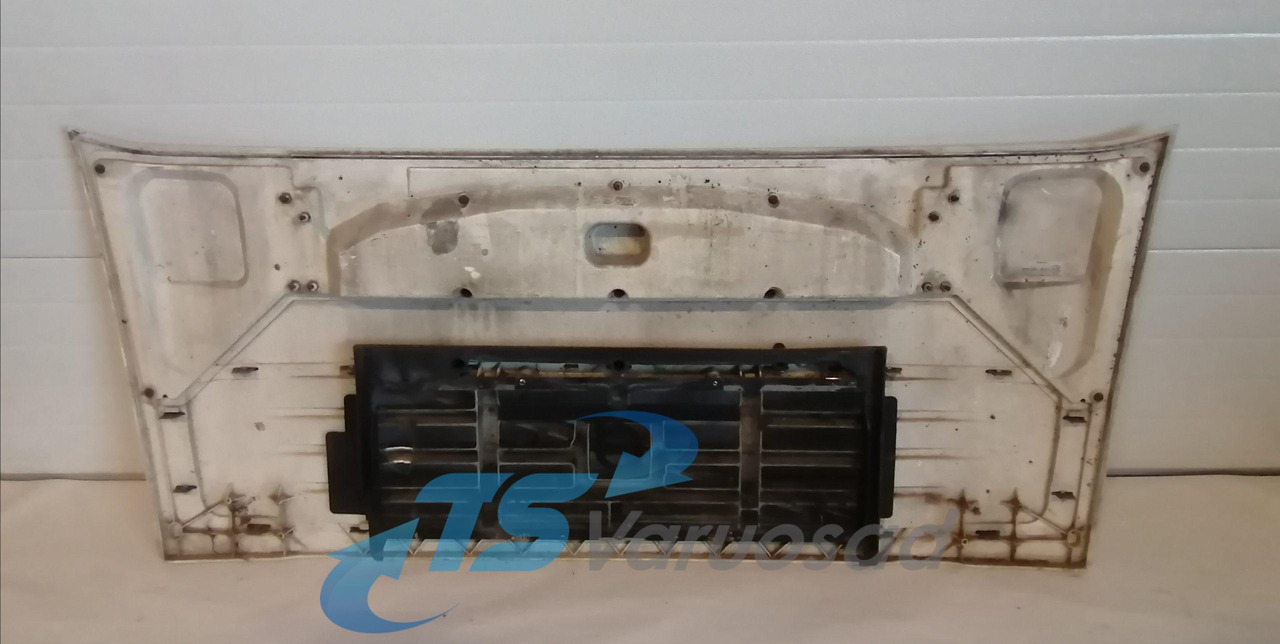Volvo Grille panel 20398253 - Решётка радиатора для Грузовиков: фото 5 Volvo Grille panel 20398253 - Решётка радиатора для Грузовиков: фото 5