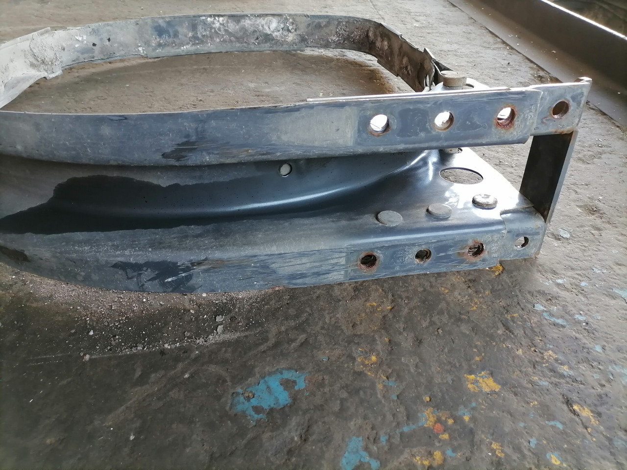 Volvo Kütusepaagi kandur, Volvo 20526488 - Топливный бак для Грузовиков: фото 3 Volvo Kütusepaagi kandur, Volvo 20526488 - Топливный бак для Грузовиков: фото 3