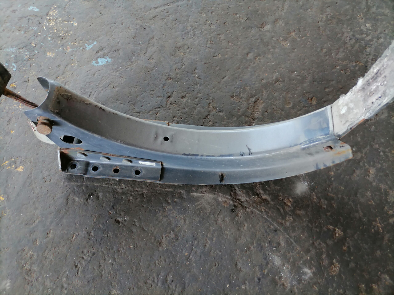 Volvo Kütusepaagi kandur, Volvo 20526488 - Топливный бак для Грузовиков: фото 4 Volvo Kütusepaagi kandur, Volvo 20526488 - Топливный бак для Грузовиков: фото 4