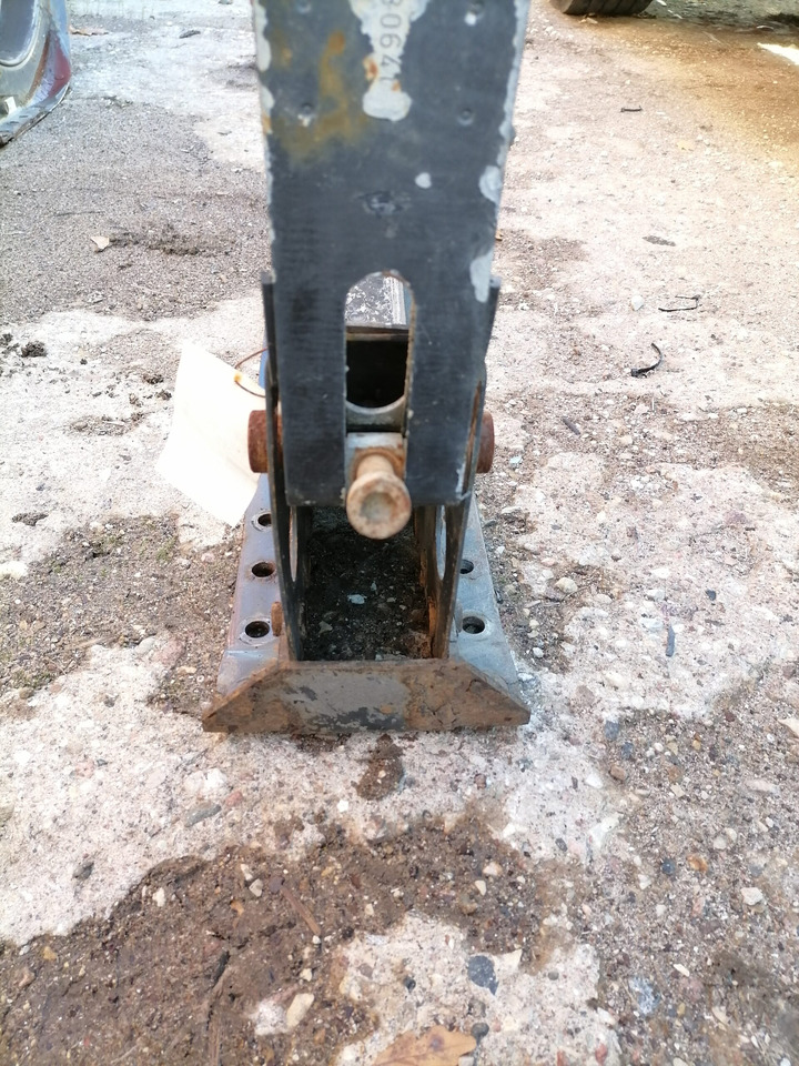 Volvo Kütusepaagi kandur, Volvo 20721537 - Топливный бак для Грузовиков: фото 3 Volvo Kütusepaagi kandur, Volvo 20721537 - Топливный бак для Грузовиков: фото 3