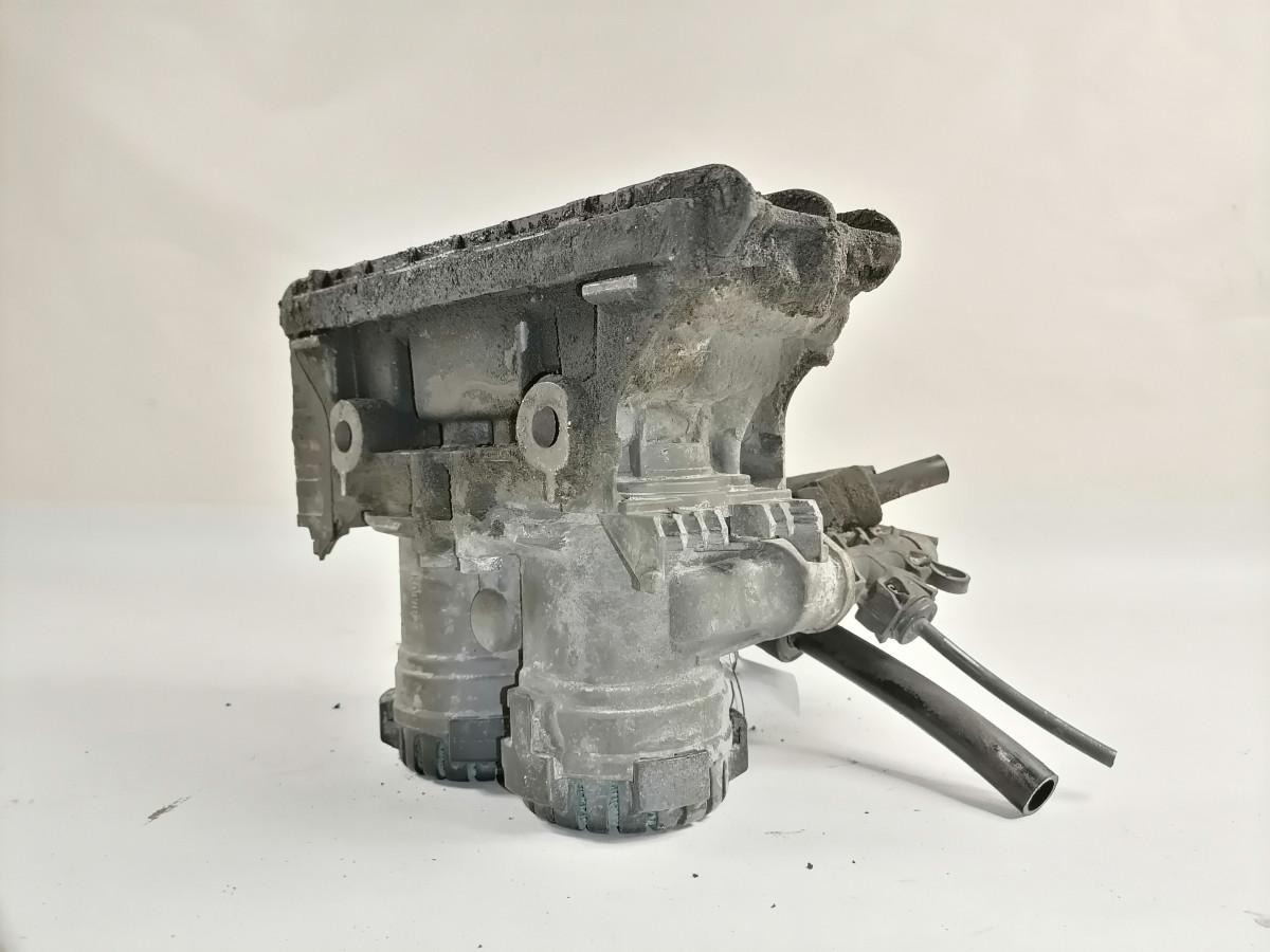 Volvo Rear axel brake pressure control valve 21114975 - Тормозной клапан для Грузовиков: фото 3 Volvo Rear axel brake pressure control valve 21114975 - Тормозной клапан для Грузовиков: фото 3