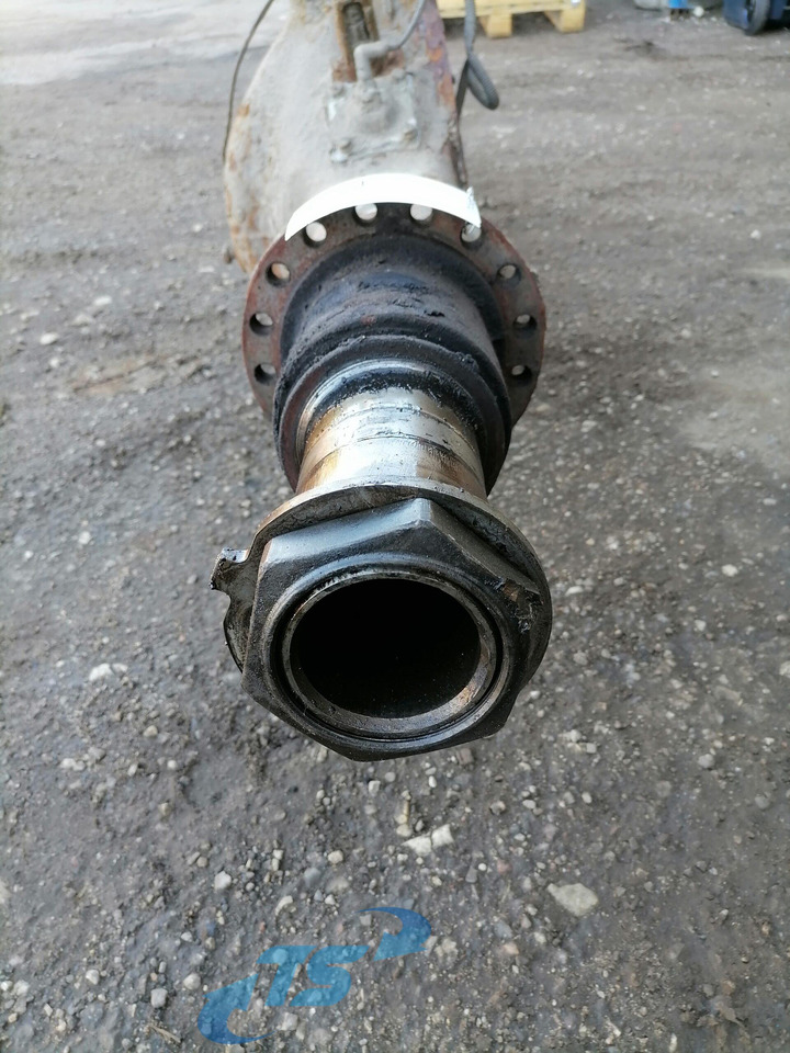 Volvo Rear axel housing 5600586556 - Ось и запчасти для Грузовиков: фото 2 Volvo Rear axel housing 5600586556 - Ось и запчасти для Грузовиков: фото 2