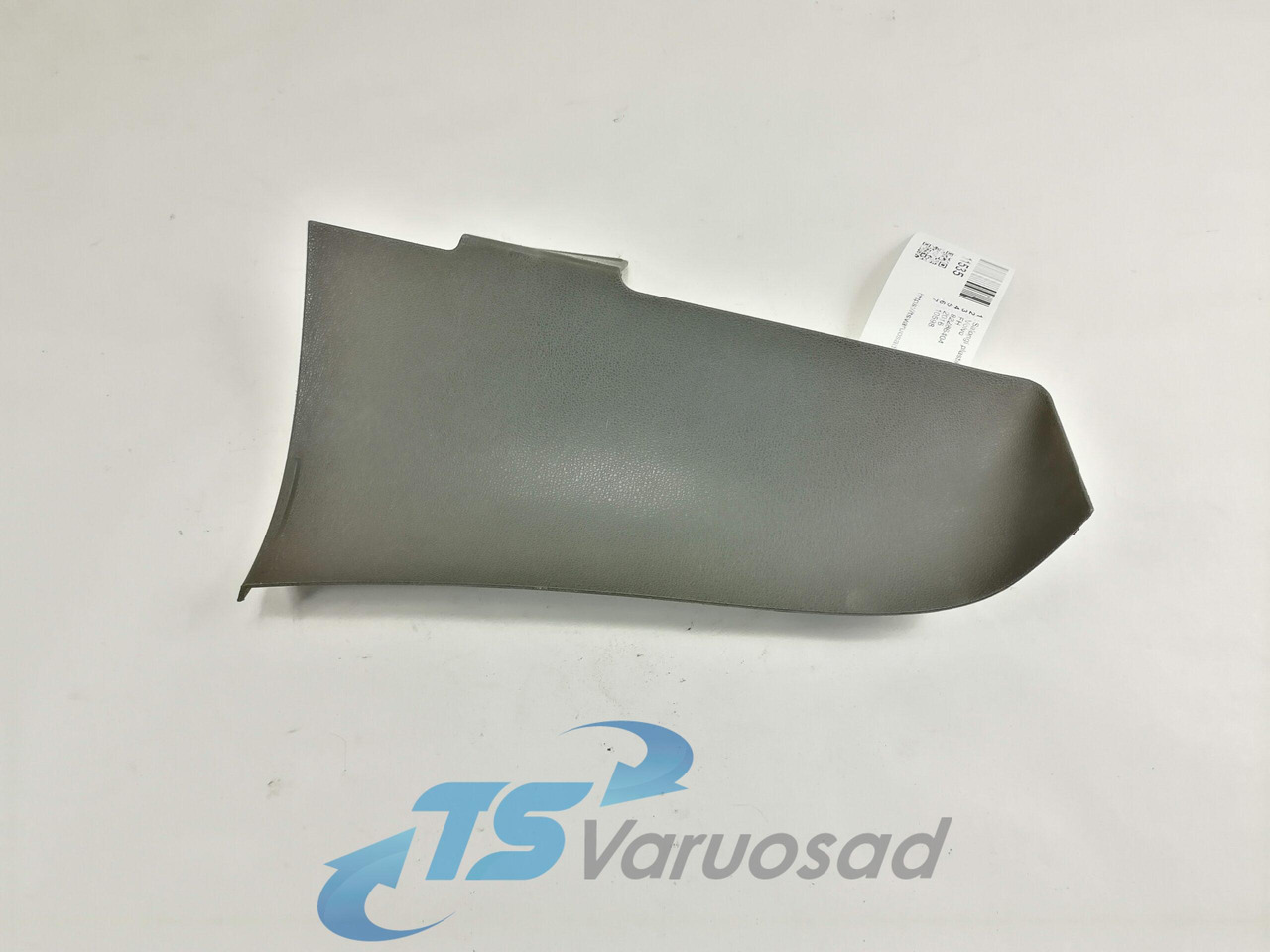 Volvo Salongi plastik 82286404 - Универсальная запчасть для Грузовиков: фото 1 Volvo Salongi plastik 82286404 - Универсальная запчасть для Грузовиков: фото 1