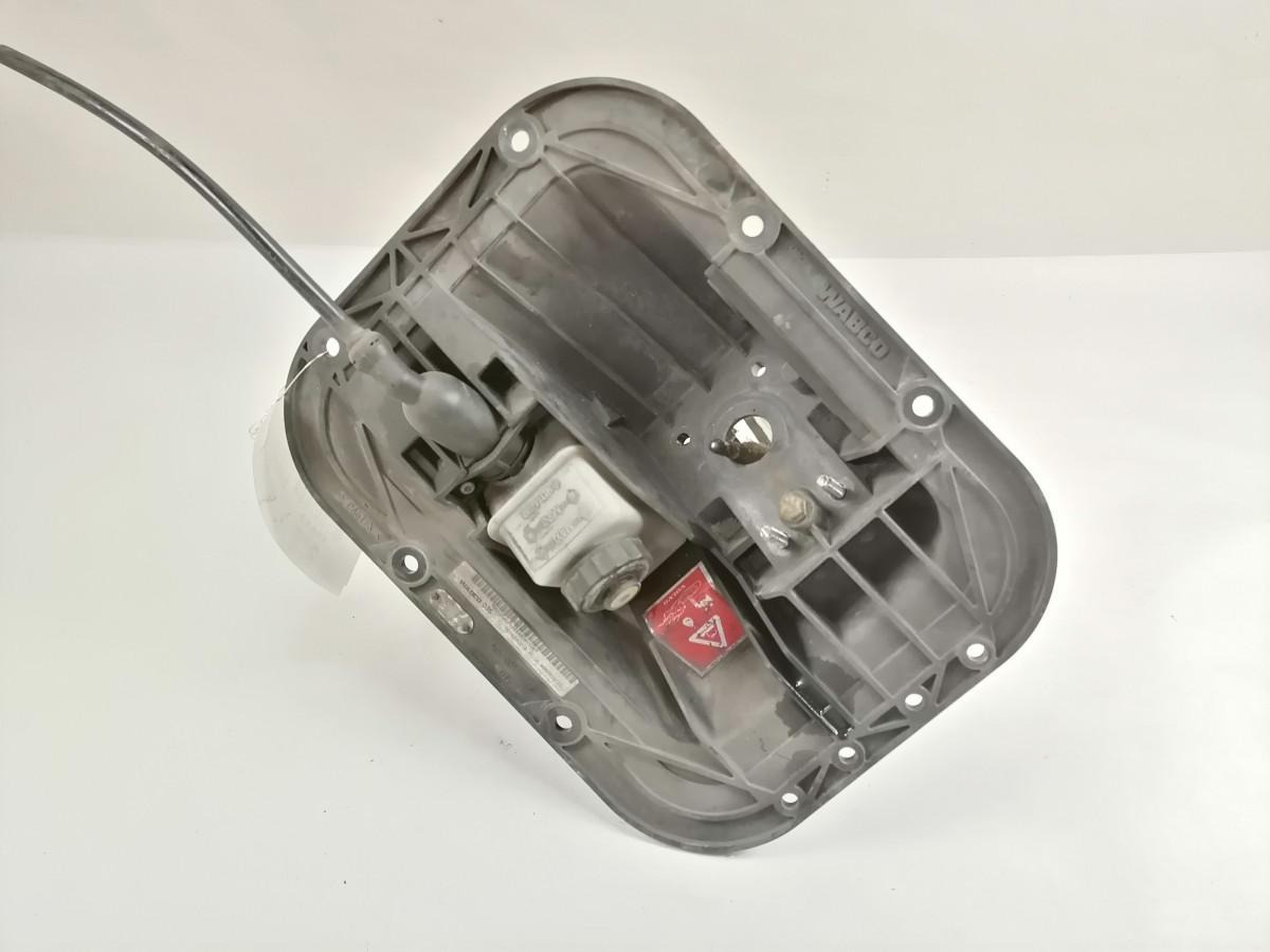 Volvo Siduri + piduri pedaalid 5010640219 - Топливная система для Грузовиков: фото 3 Volvo Siduri + piduri pedaalid 5010640219 - Топливная система для Грузовиков: фото 3