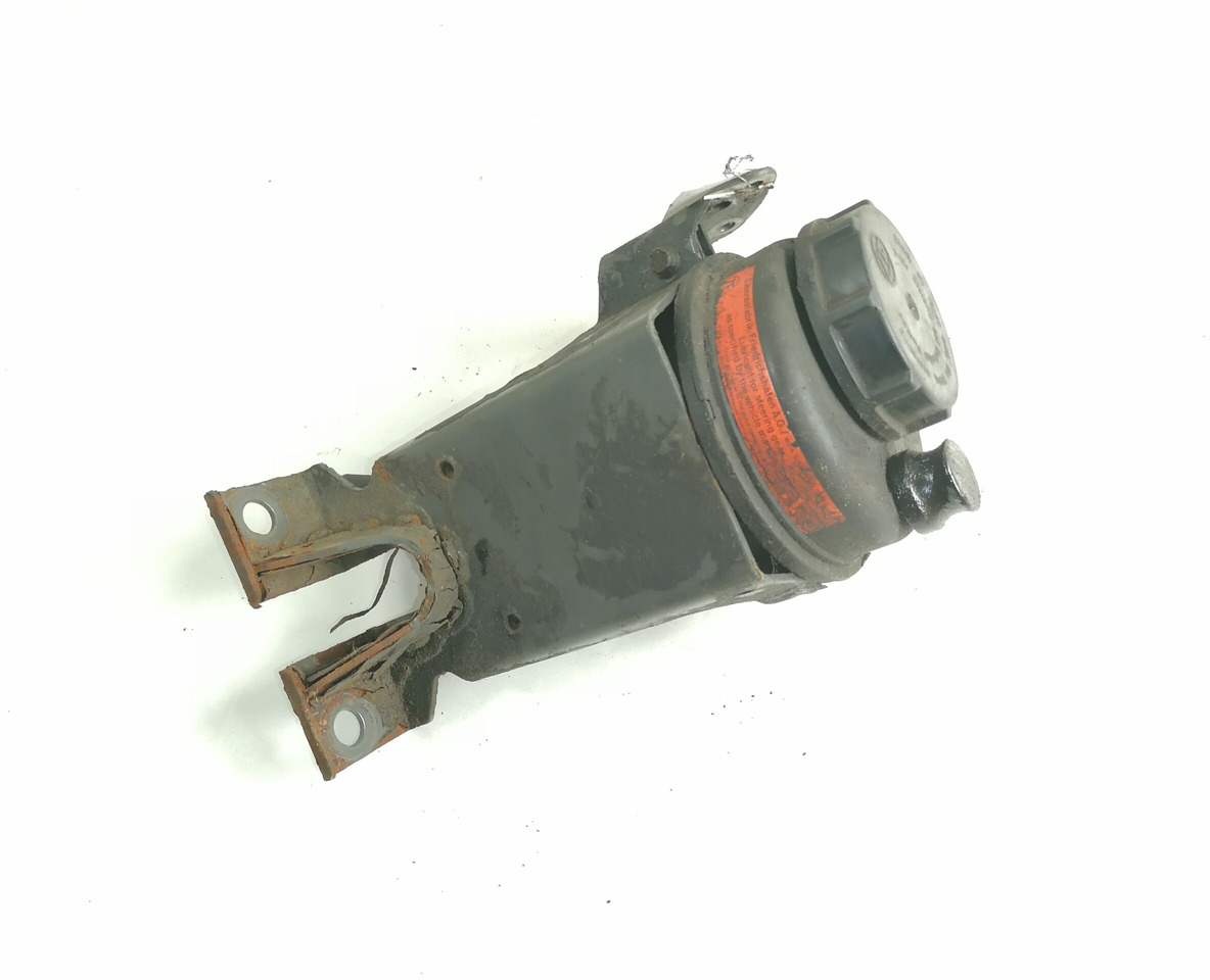 Volvo Steering oil tank+ bracket 1592945 - Шланг рулевого управления для Грузовиков: фото 2 Volvo Steering oil tank+ bracket 1592945 - Шланг рулевого управления для Грузовиков: фото 2