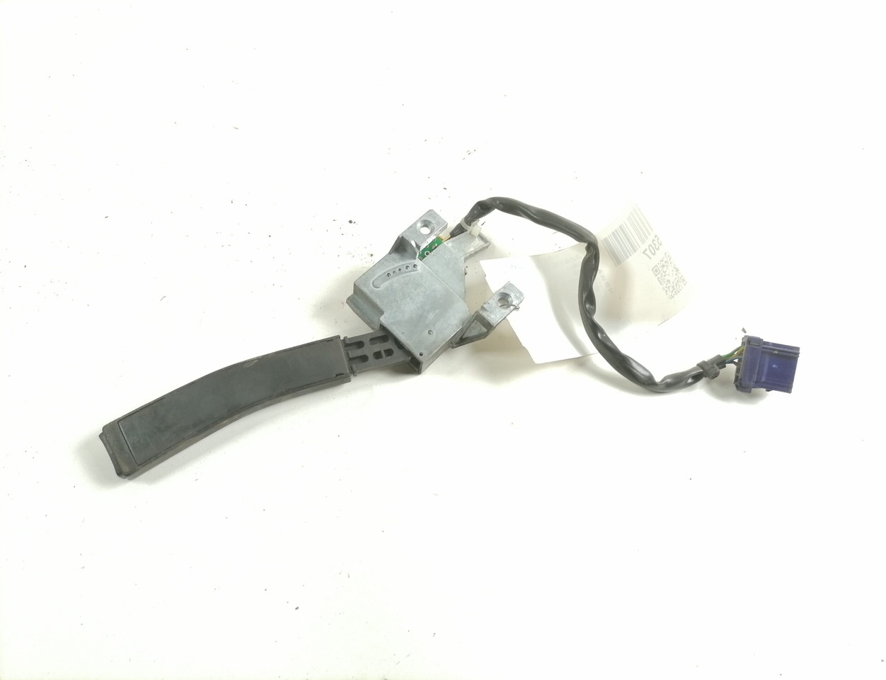 Volvo Switch, exhaust brake 20399175 - Электрическая система для Грузовиков: фото 3 Volvo Switch, exhaust brake 20399175 - Электрическая система для Грузовиков: фото 3