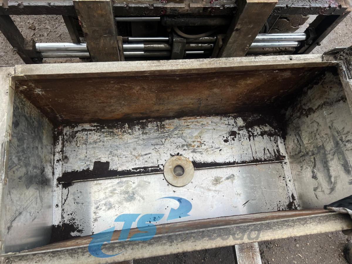 Volvo Tool box - Универсальная запчасть для Грузовиков: фото 5 Volvo Tool box - Универсальная запчасть для Грузовиков: фото 5