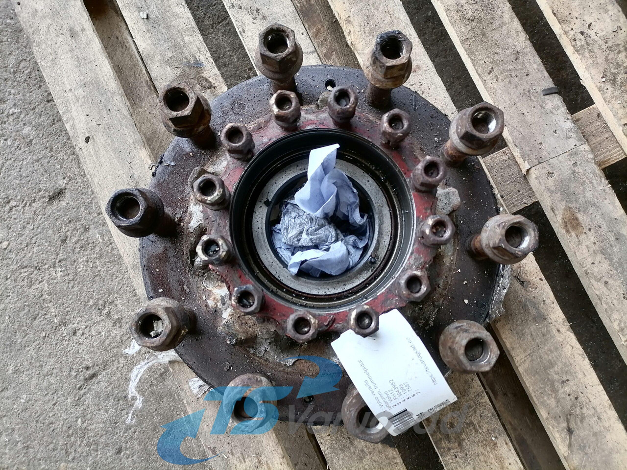 Volvo Wheel hub 3943982 - Ступица для Грузовиков: фото 3 Volvo Wheel hub 3943982 - Ступица для Грузовиков: фото 3