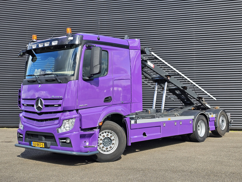 Mercedes-Benz AROCS 3345 6x2 / CABLE - CONTAINER SYSTEM - Тросовый мультилифт: фото 1 Mercedes-Benz AROCS 3345 6x2 / CABLE - CONTAINER SYSTEM - Тросовый мультилифт: фото 1