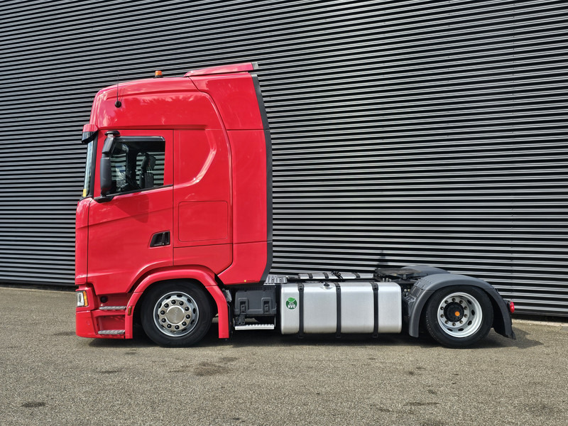 Scania S500 / MEGA / 4X2 / LOWDECK / PARKING-COOLER / RETARDER - Тягач: фото 4 Scania S500 / MEGA / 4X2 / LOWDECK / PARKING-COOLER / RETARDER - Тягач: фото 4
