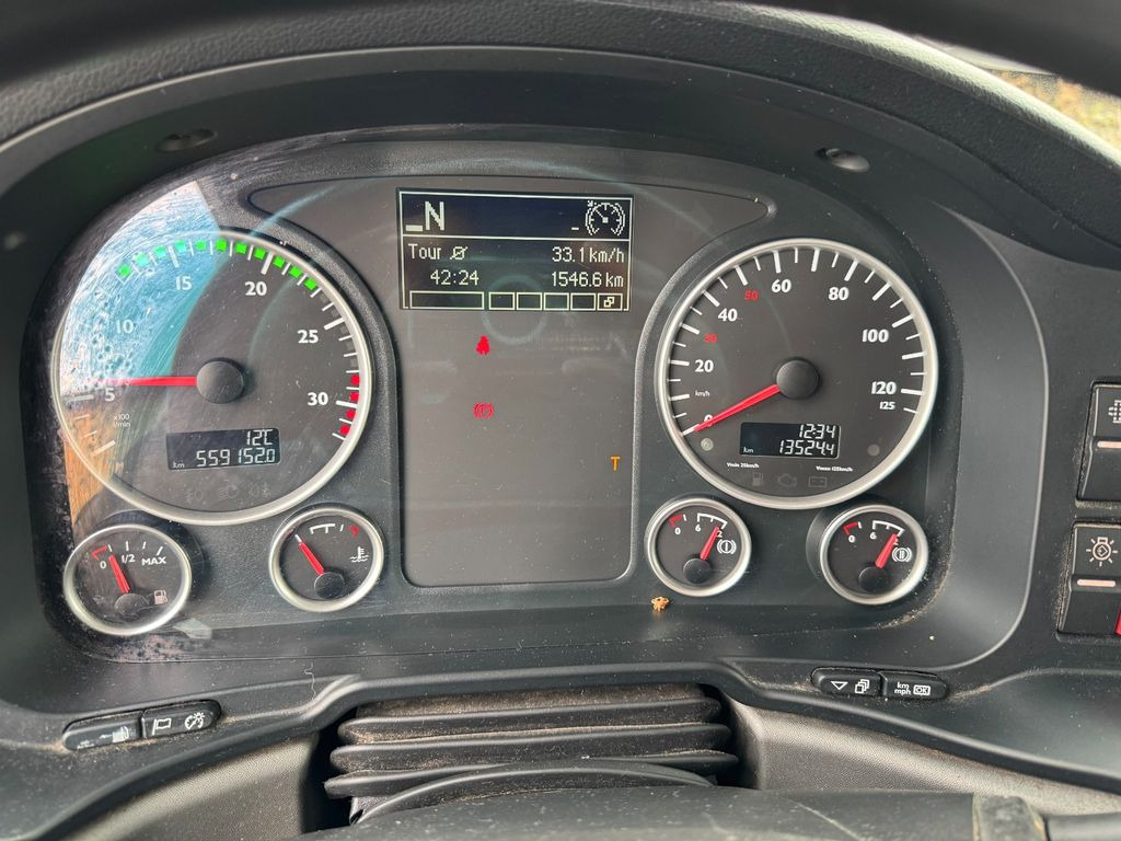 MAN 12.250 4X2 Koffer LBW Klima Diff.Sperre AHK MAN 12.250 4X2 Koffer LBW Klima Diff.Sperre AHK - Грузовик с закрытым кузовом: фото 4 MAN 12.250 4X2 Koffer LBW Klima Diff.Sperre AHK MAN 12.250 4X2 Koffer LBW Klima Diff.Sperre AHK - Грузовик с закрытым кузовом: фото 4