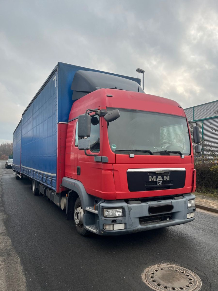 MAN 8.220 4X2 Pritschenwagen - Тентованный грузовик: фото 2 MAN 8.220 4X2 Pritschenwagen - Тентованный грузовик: фото 2