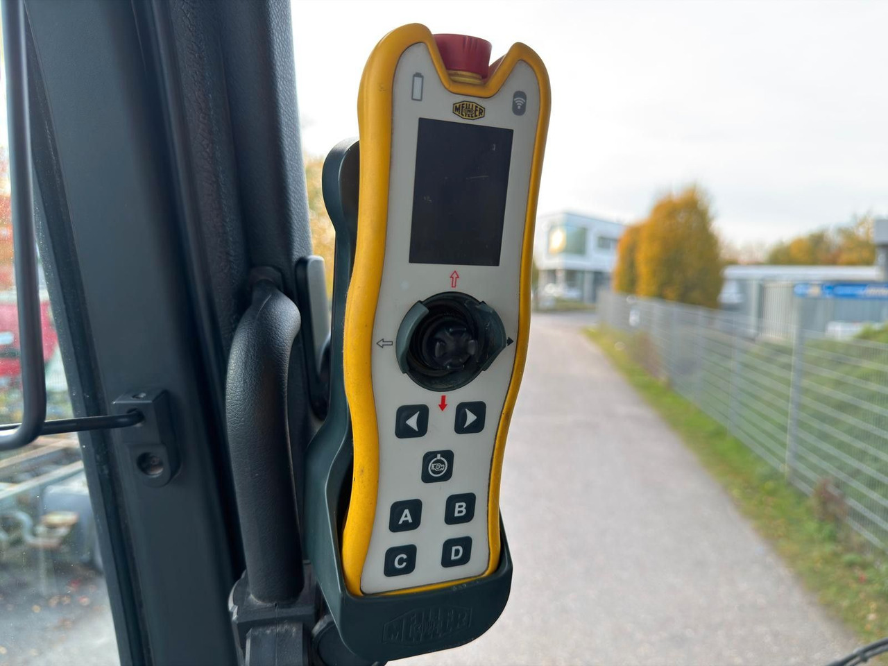 Mercedes-Benz 3748 8x4 Meiller RK30.65 | Funk | hydr.Container в лизинг Mercedes-Benz 3748 8x4 Meiller RK30.65 | Funk | hydr.Container: фото 11 Mercedes-Benz 3748 8x4 Meiller RK30.65 | Funk | hydr.Container в лизинг Mercedes-Benz 3748 8x4 Meiller RK30.65 | Funk | hydr.Container: фото 11