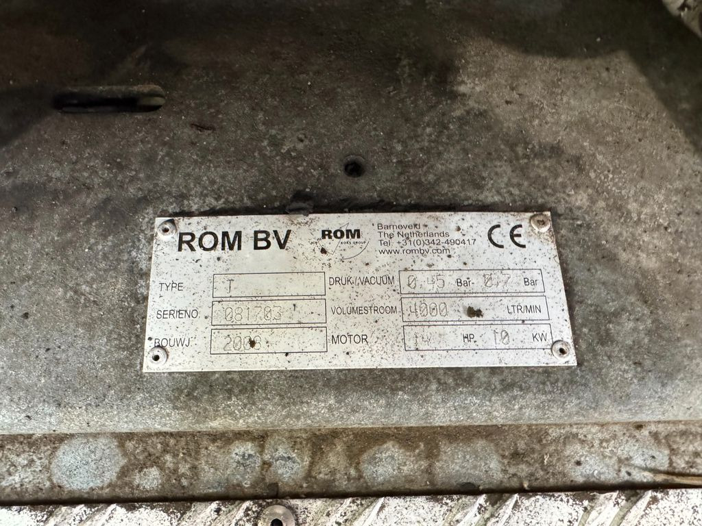 Mercedes-Benz 818 4X2 ROM Toilettenwagen Mercedes-Benz 818 4X2 ROM Toilettenwagen 6 Plätze - Ассенизатор: фото 3 Mercedes-Benz 818 4X2 ROM Toilettenwagen Mercedes-Benz 818 4X2 ROM Toilettenwagen 6 Plätze - Ассенизатор: фото 3