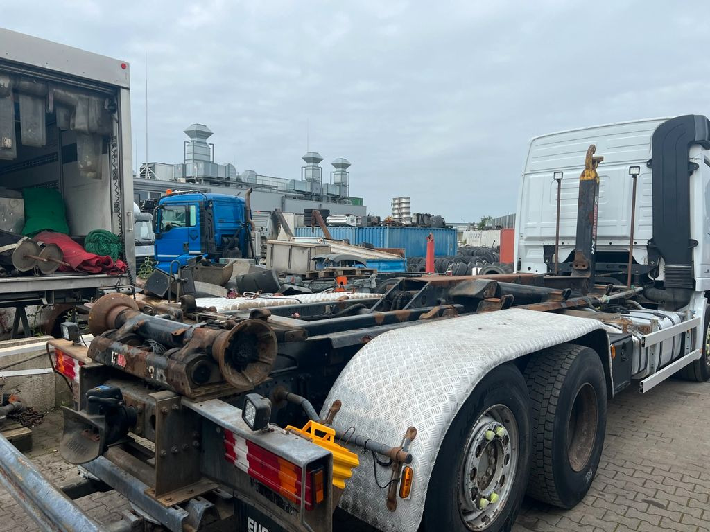 Multilift XR 21 Abrollkipperaufbau 3 Achser Multilift XR 21 Abrollkipperaufbau 3 Achser - Крюковой мультилифт: фото 5 Multilift XR 21 Abrollkipperaufbau 3 Achser Multilift XR 21 Abrollkipperaufbau 3 Achser - Крюковой мультилифт: фото 5