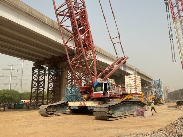 Terex Demag CC2800 - Гусеничный кран: фото 1 Terex Demag CC2800 - Гусеничный кран: фото 1