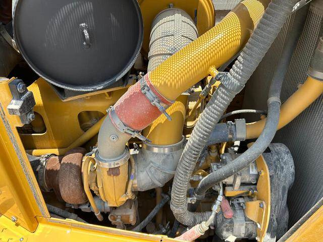 Бульдозер CAT D8: фото 19