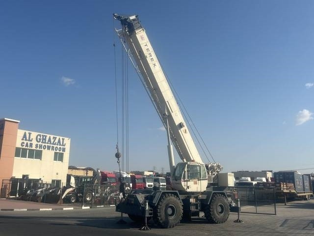 Terex RT555 - Короткобазный кран: фото 1 Terex RT555 - Короткобазный кран: фото 1