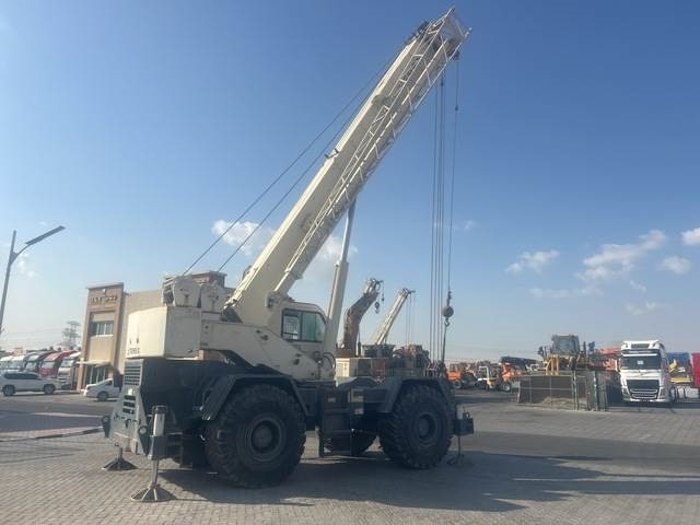 Terex RT555 - Короткобазный кран: фото 3 Terex RT555 - Короткобазный кран: фото 3